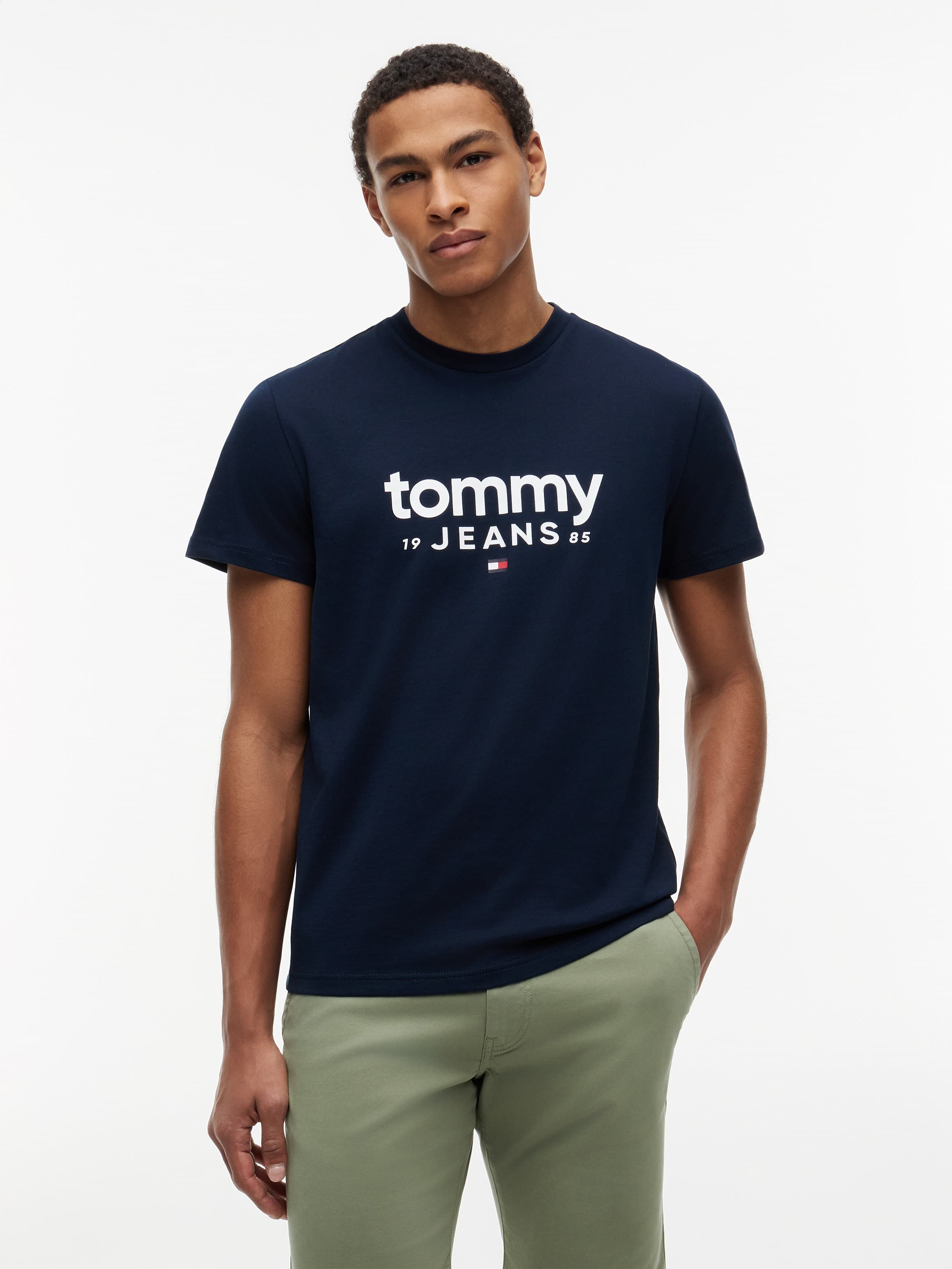 Logo Graphic Slim T-Shirt