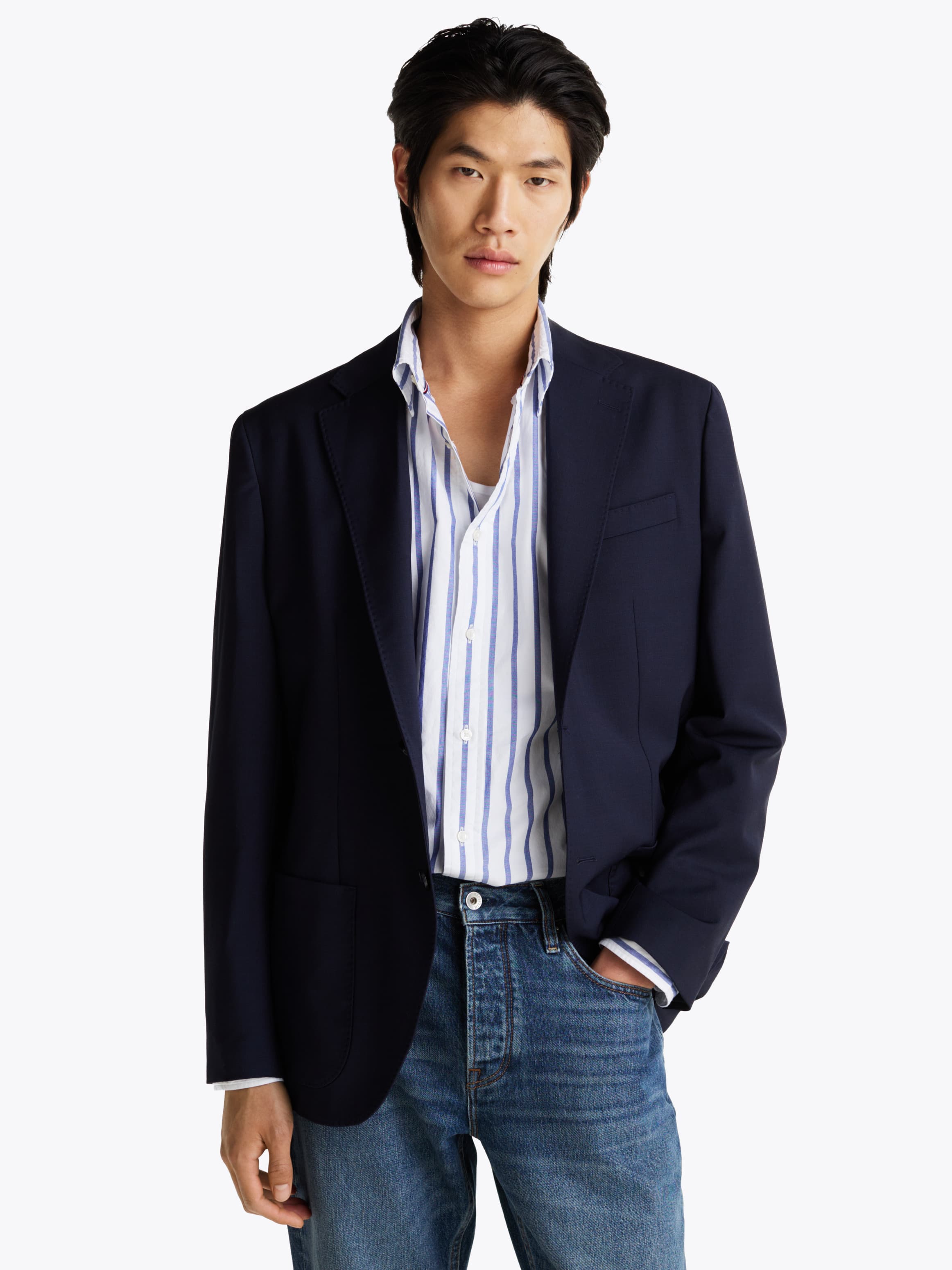 Smart Casual Travel Blazer